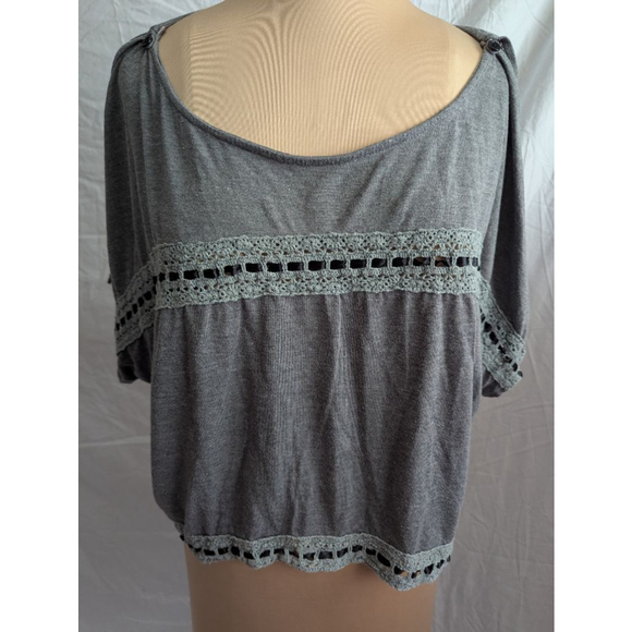 Vtg Y2k Wet Seal Gray Cropped Lacey Boxy Tee Size XL Fairy Grunge Whimsigoth - Picture 1 of 7